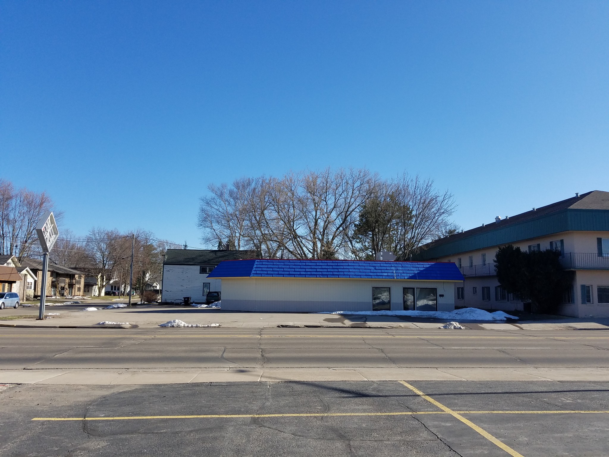 230 E Green Bay St, Shawano, WI for Sale