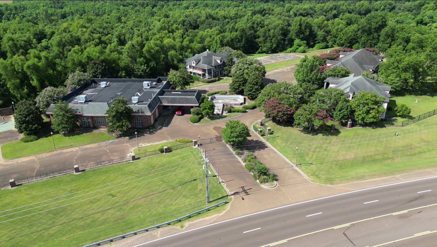 1724 Casino Center Dr, Robinsonville, MS for Sale