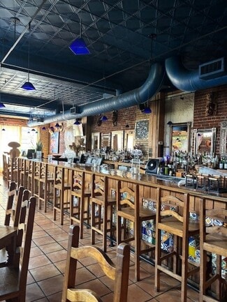 Leetsdale, PA Retail - 122 Broad St