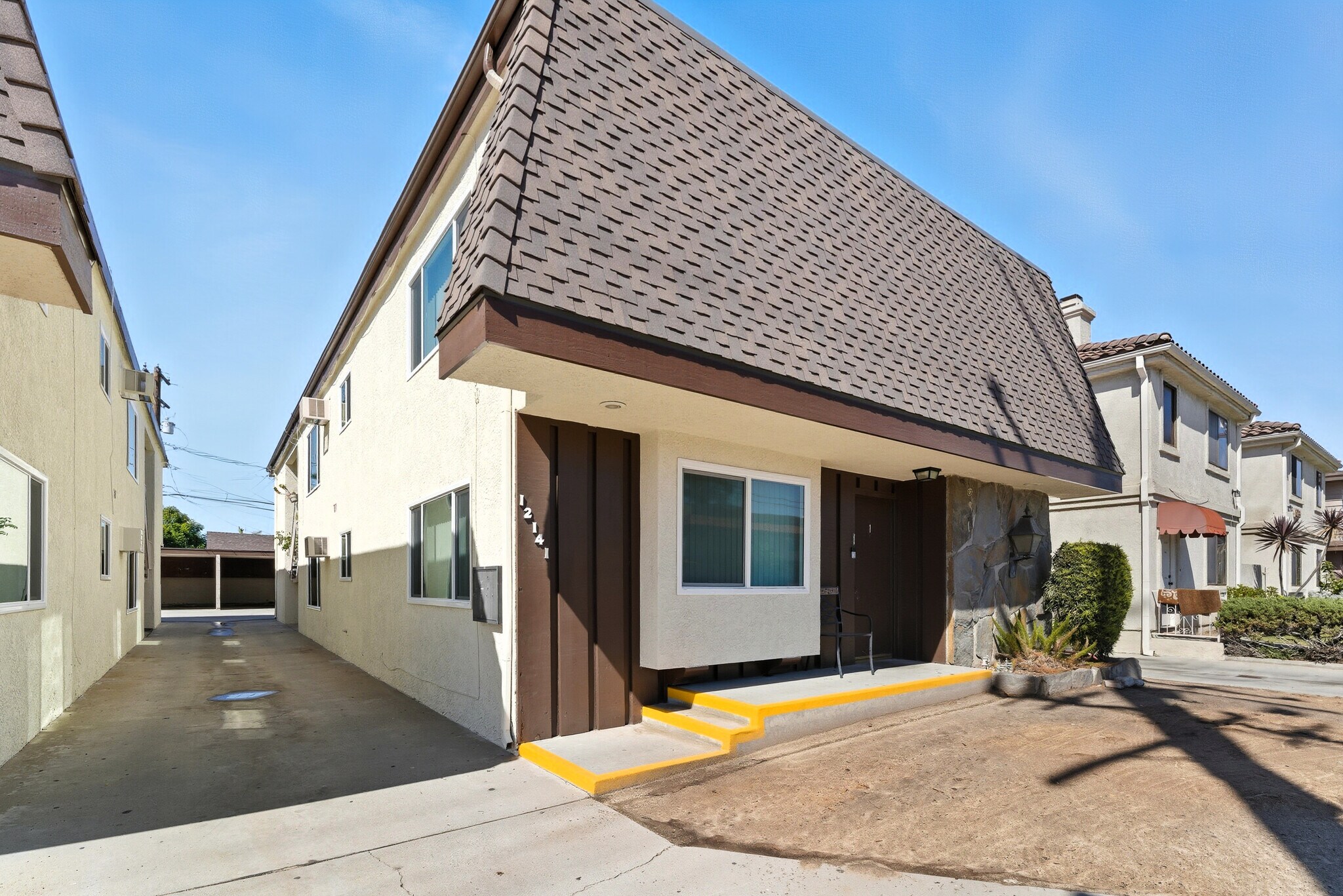 12143 Downey Ave, Downey, CA for Sale