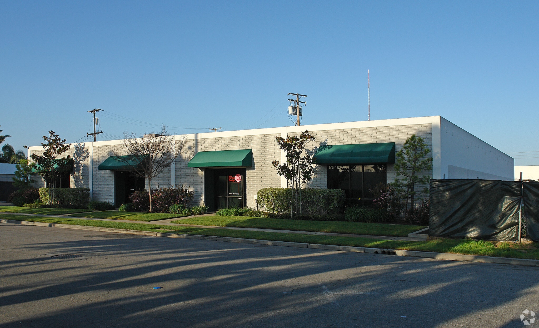 868-882 W 16th St, Newport Beach, CA for Rent