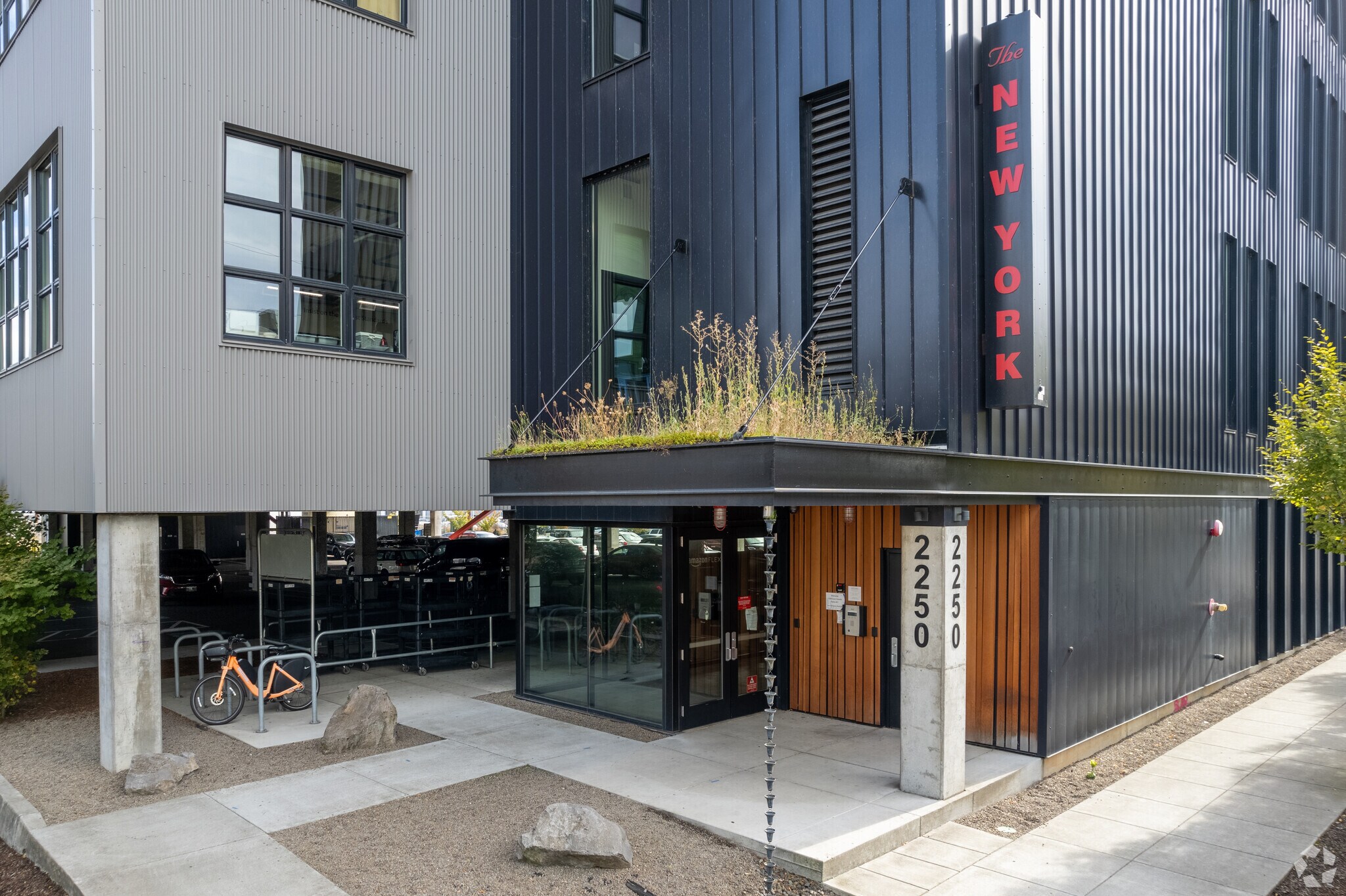 2130 NW York St, Portland, OR for Rent