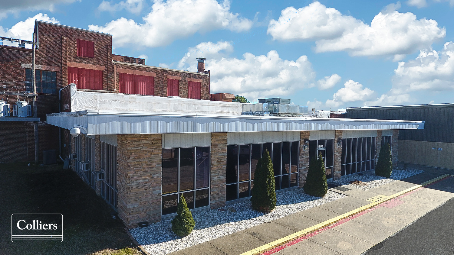 501 N Lincoln St, Siloam Springs, AR for Rent