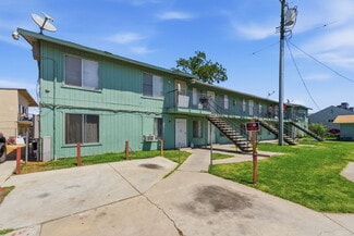 Fresno, CA Apartments - 425 S Maple Ave