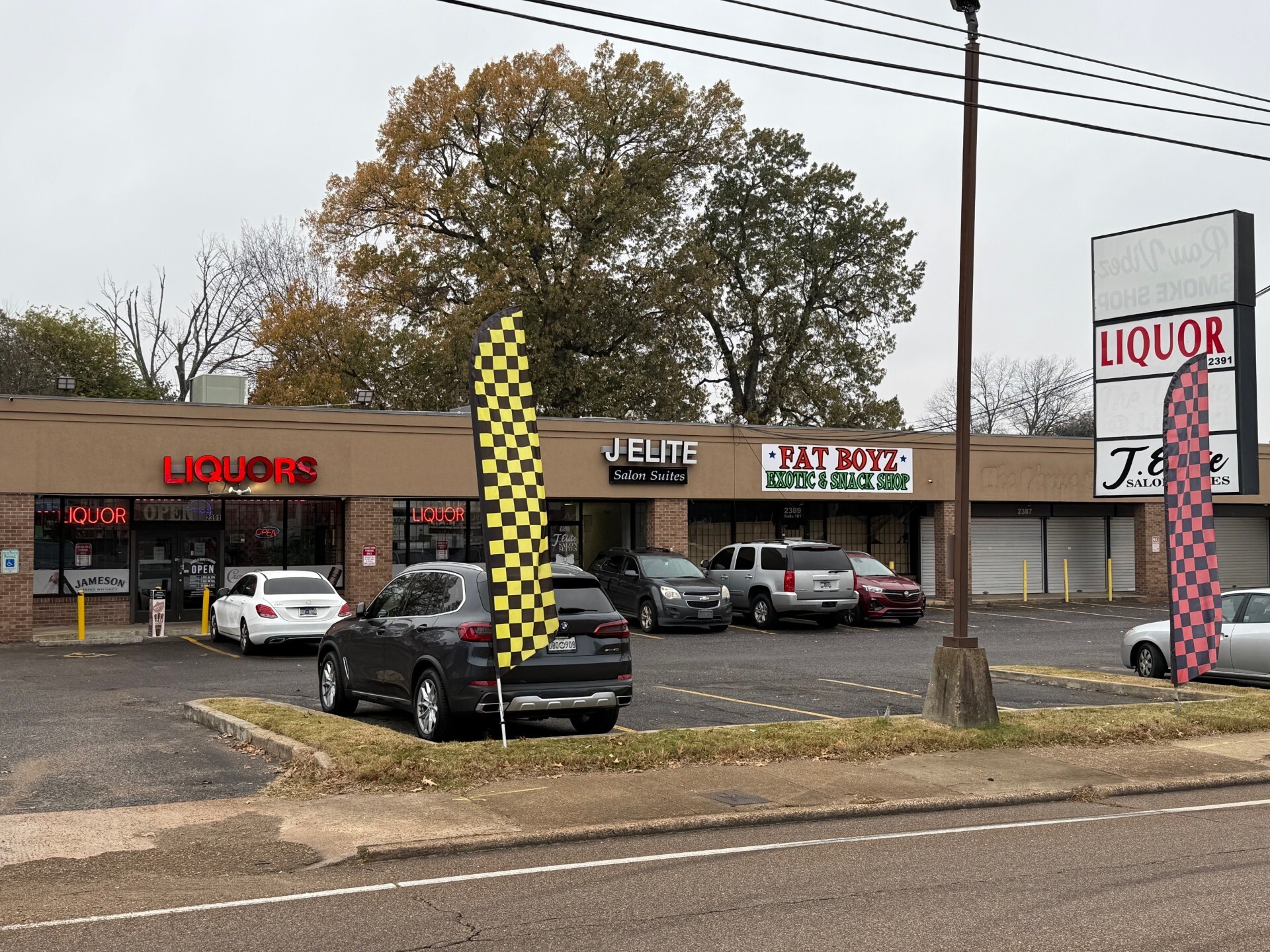 2383-2391 Lamar Ave, Memphis, TN for Sale