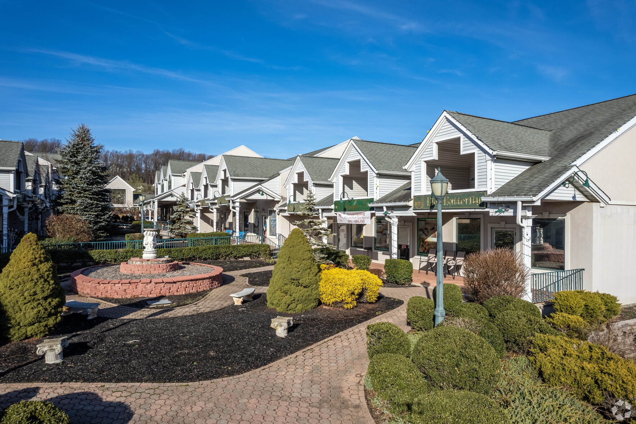 41 Mountain Blvd, Warren, NJ for Rent