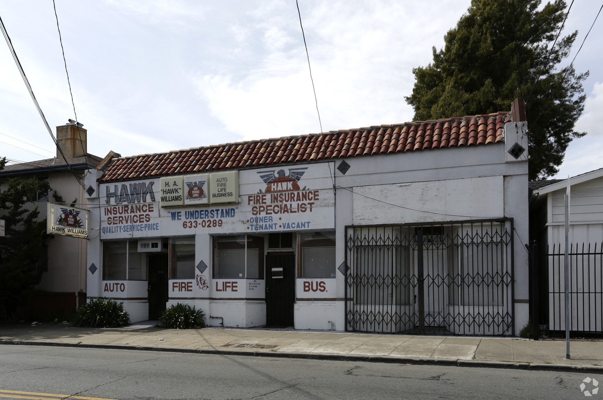 2631-2635 Seminary Ave, Oakland, CA for Rent