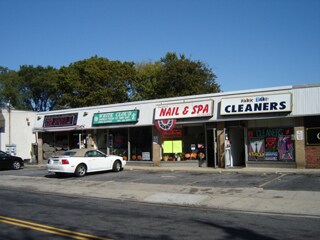 1 Park Ln, Massapequa, NY for Sale