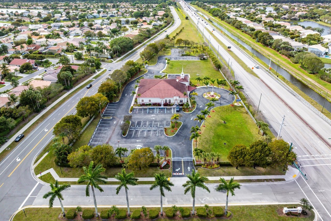 7025 Summerville Ter, Lake Worth, FL for Sale