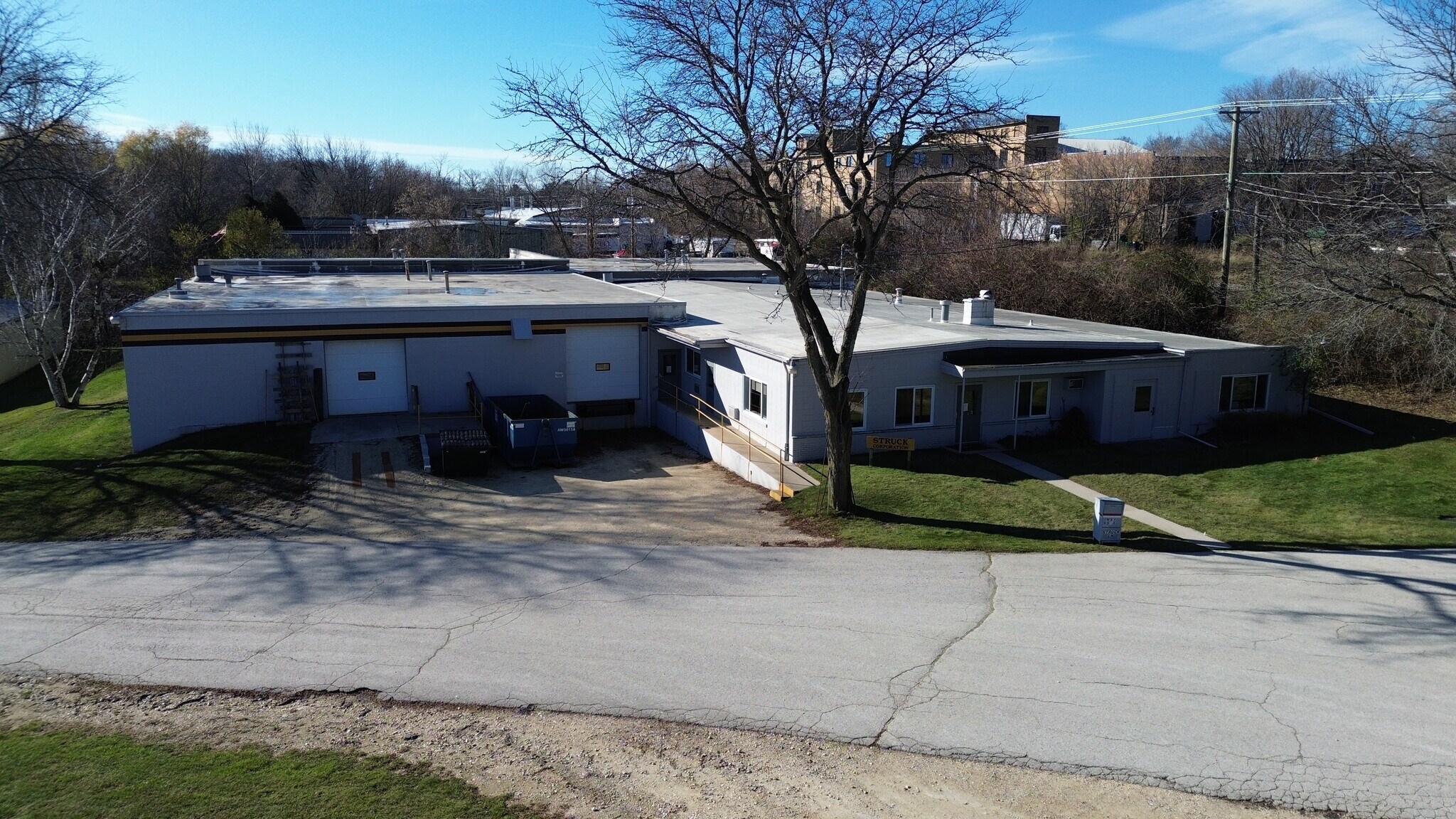 W51N545 Struck Ln, Cedarburg, WI for Sale