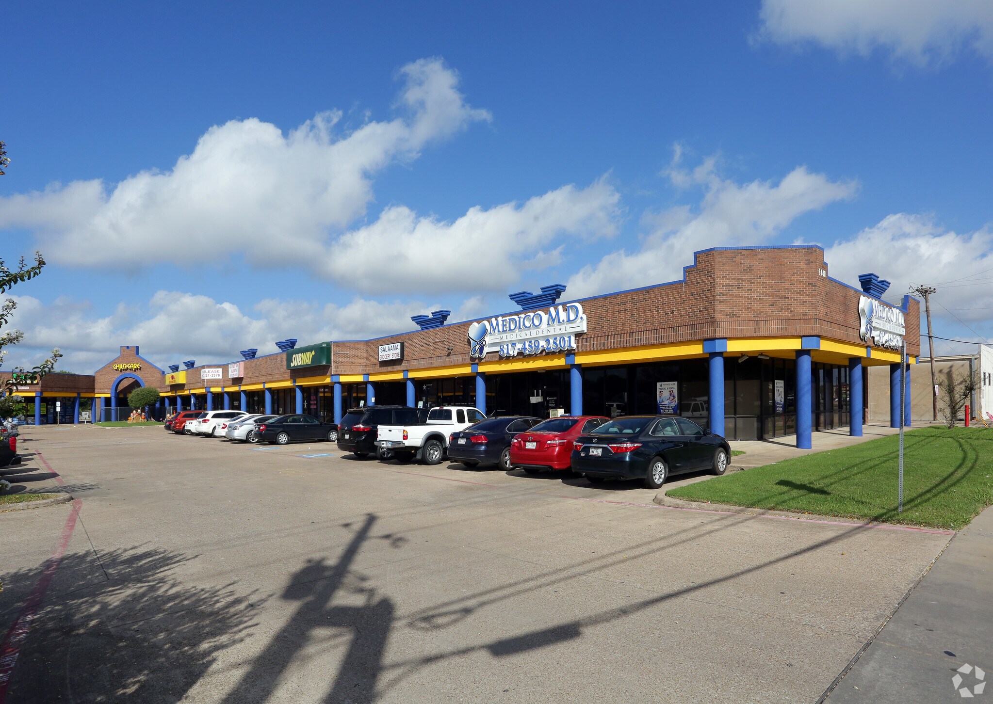 2440-2442 S Collins St, Arlington, TX for Rent
