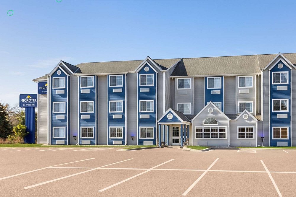 424 20th S St, New Ulm, MN for Sale