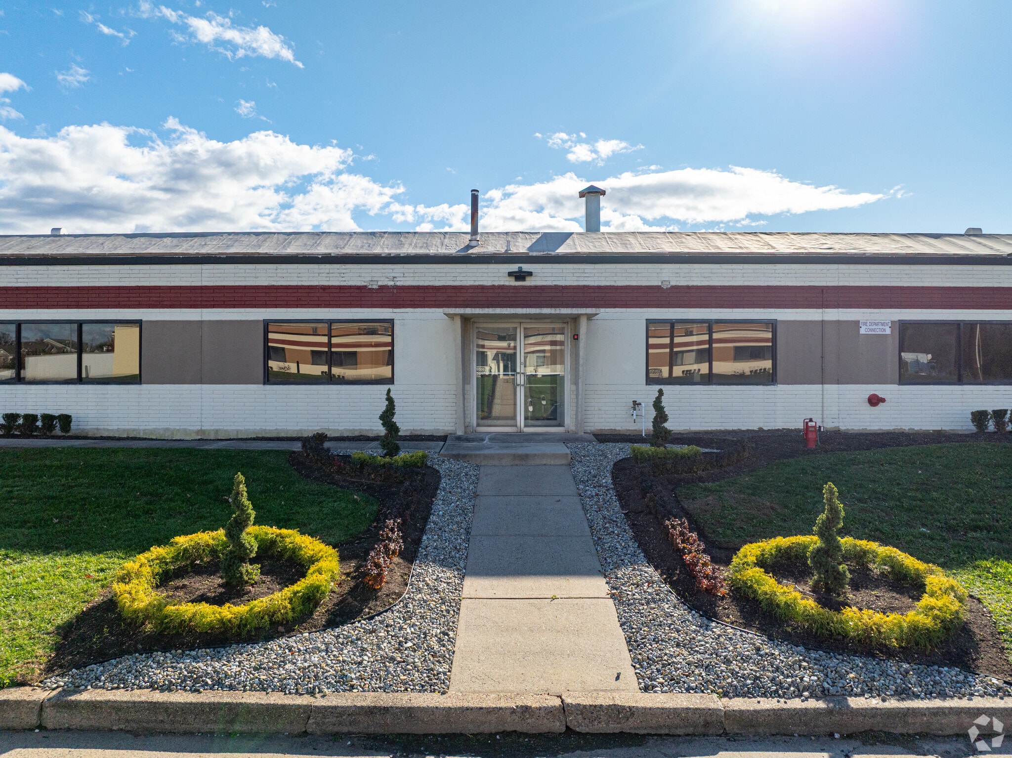 1 Johnson Dr, Raritan, NJ for Rent