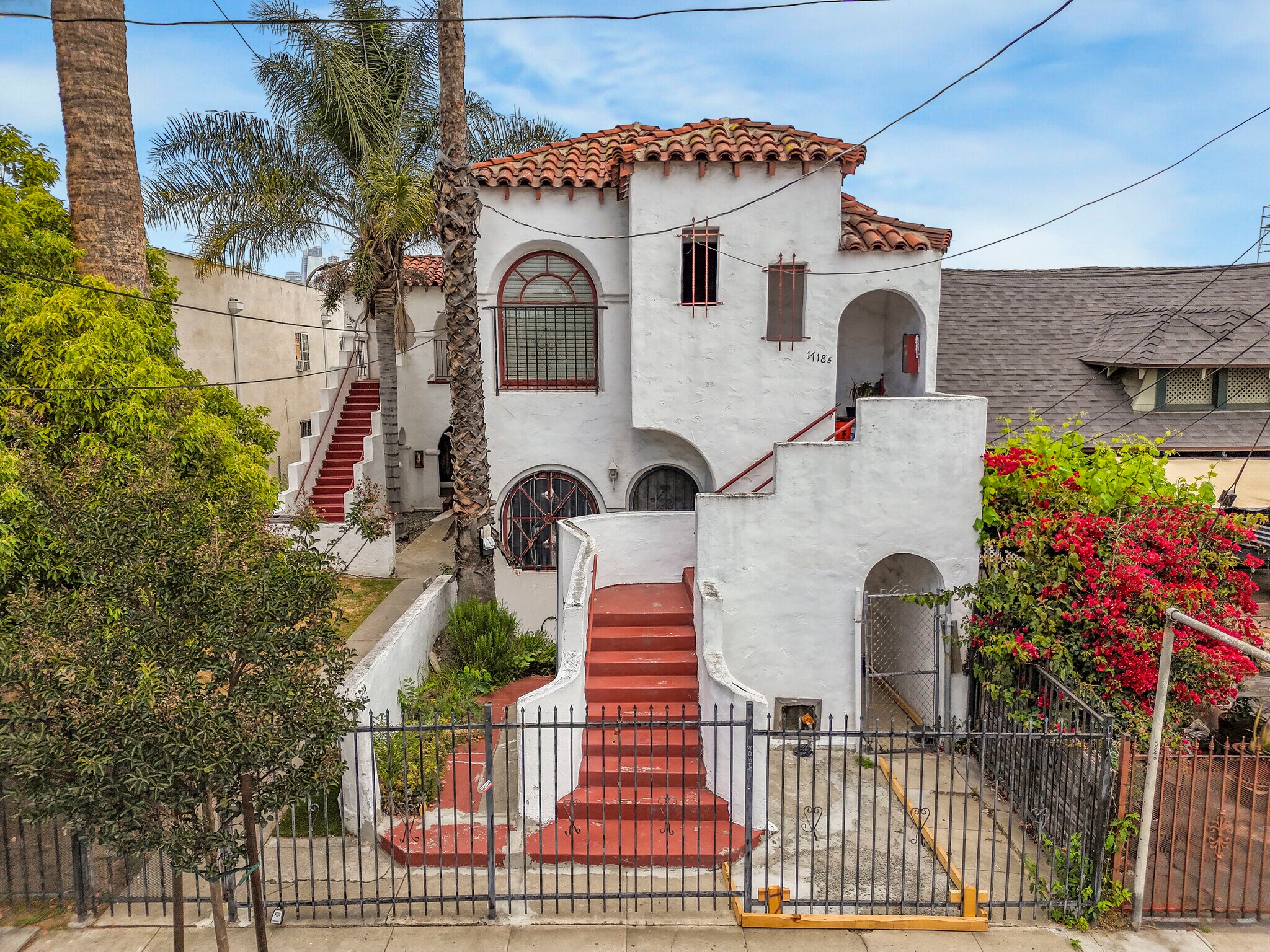 1716 Magnolia Ave, Los Angeles, CA for Sale