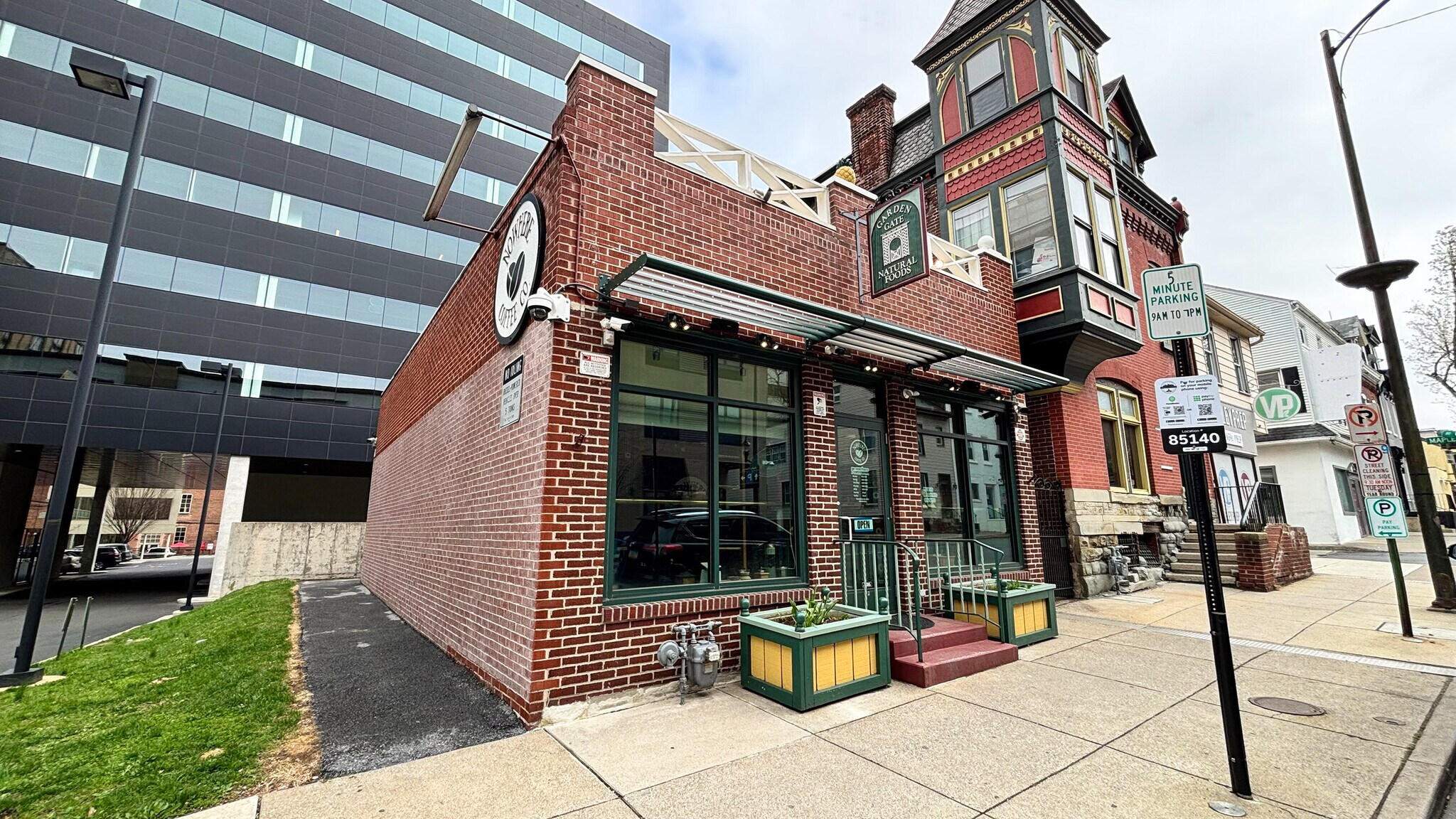 17 S 9th St, Allentown, PA for Sale