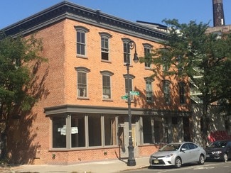 Brooklyn, NY Apartments - 1139-1141 Manhattan Ave