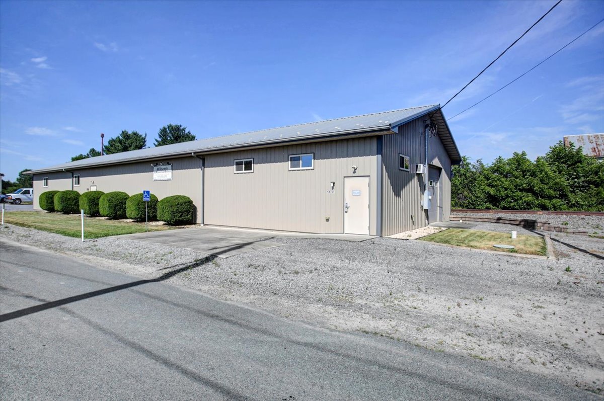 5751 Colorado St. Ext., Chambersburg, PA for Sale