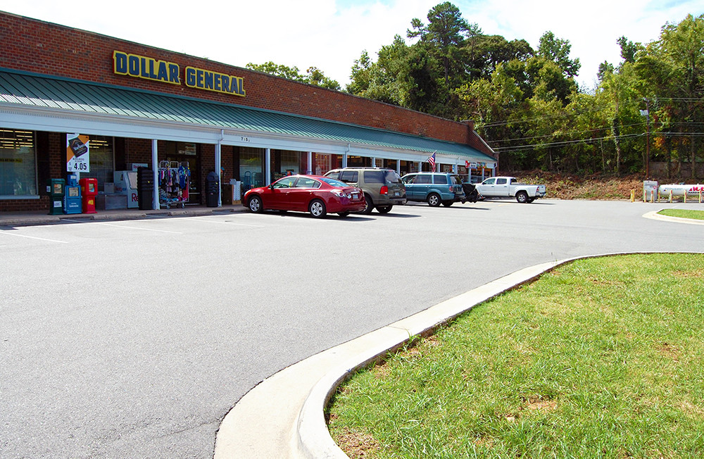 705-715 W Main St, Jamestown, NC for Rent