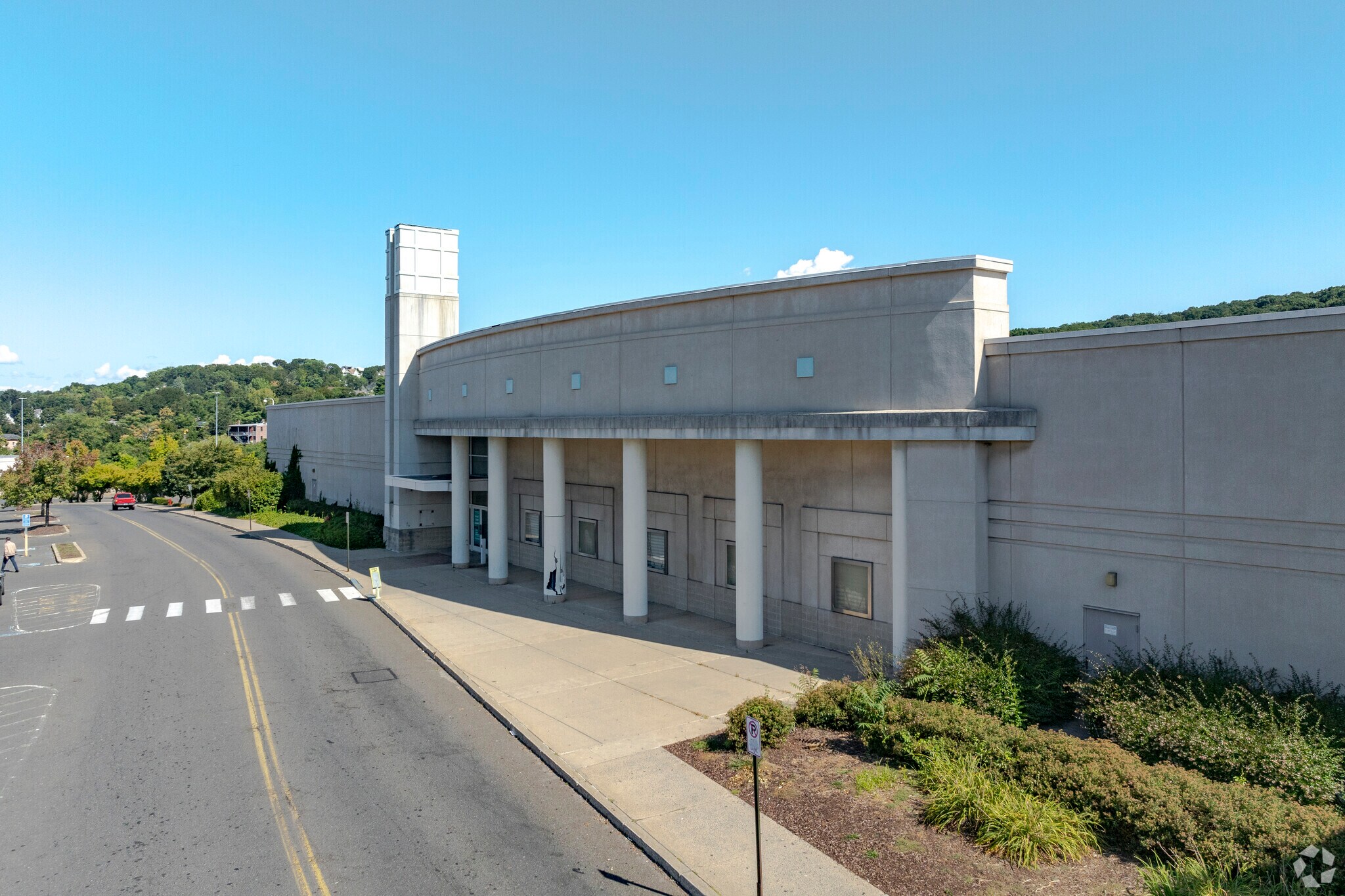 425 Union St, Waterbury, CT for Rent