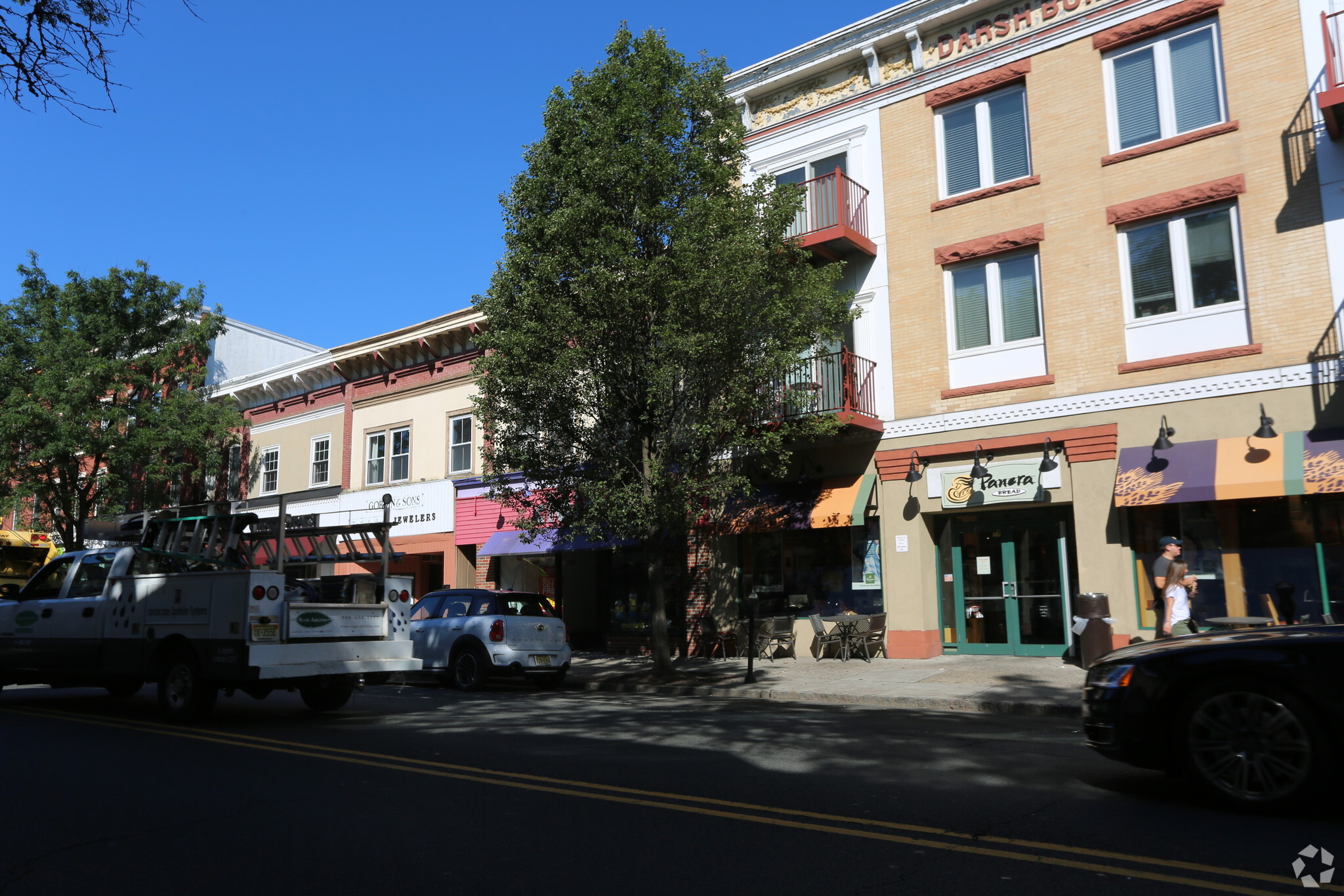 133-135 E Broad St, Westfield, NJ for Rent