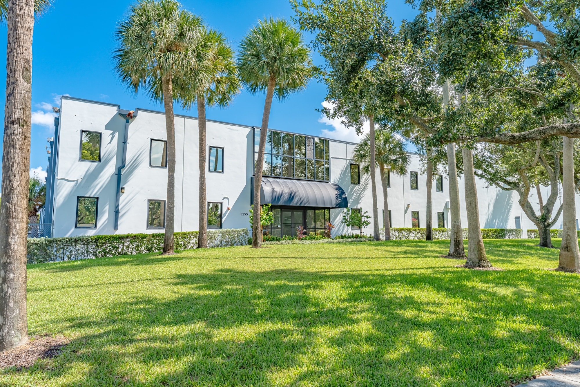 5255 NW 159th St, Miami Lakes, FL for Rent