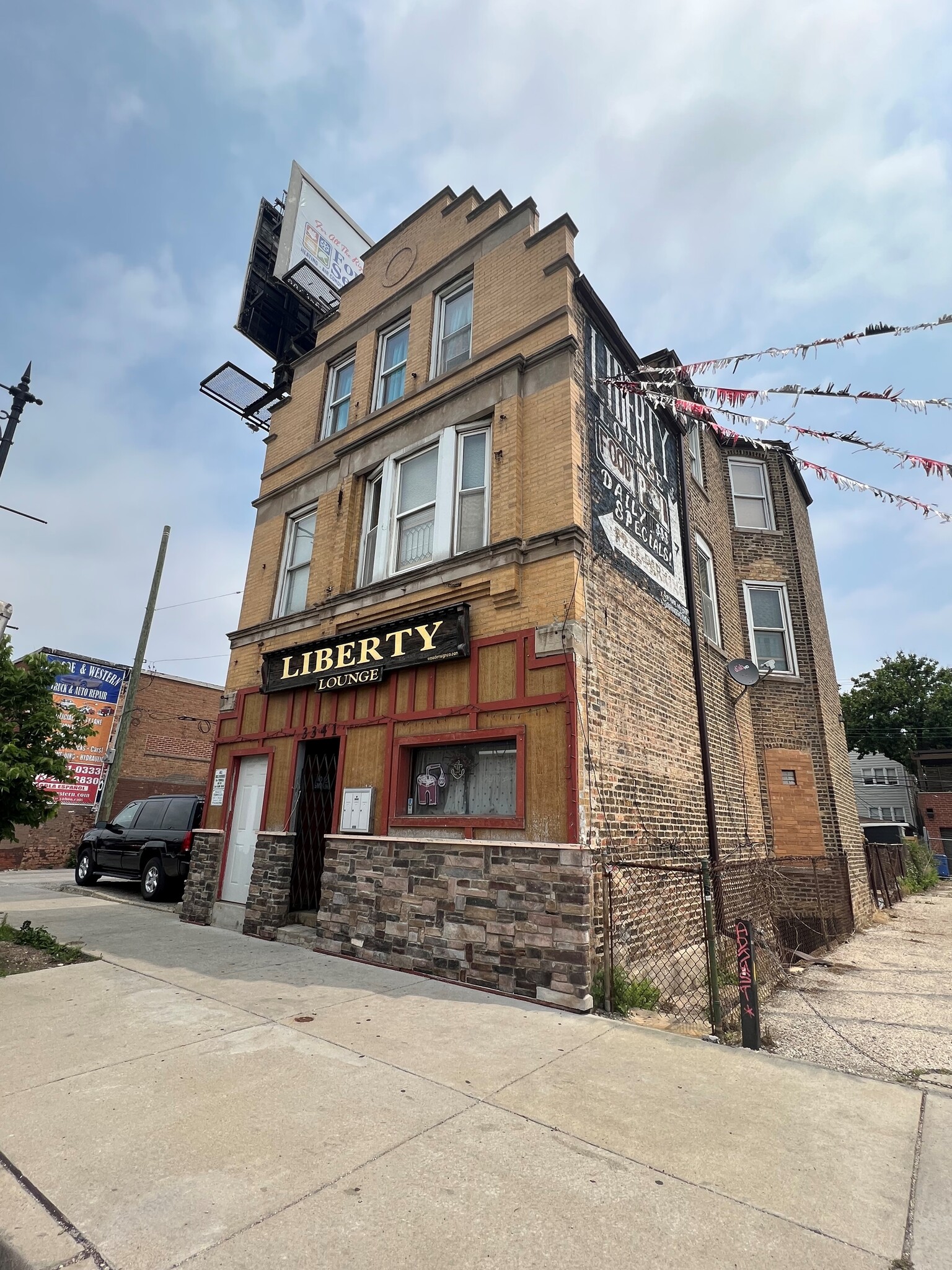 3341-3343 N Western Ave, Chicago, IL for Sale