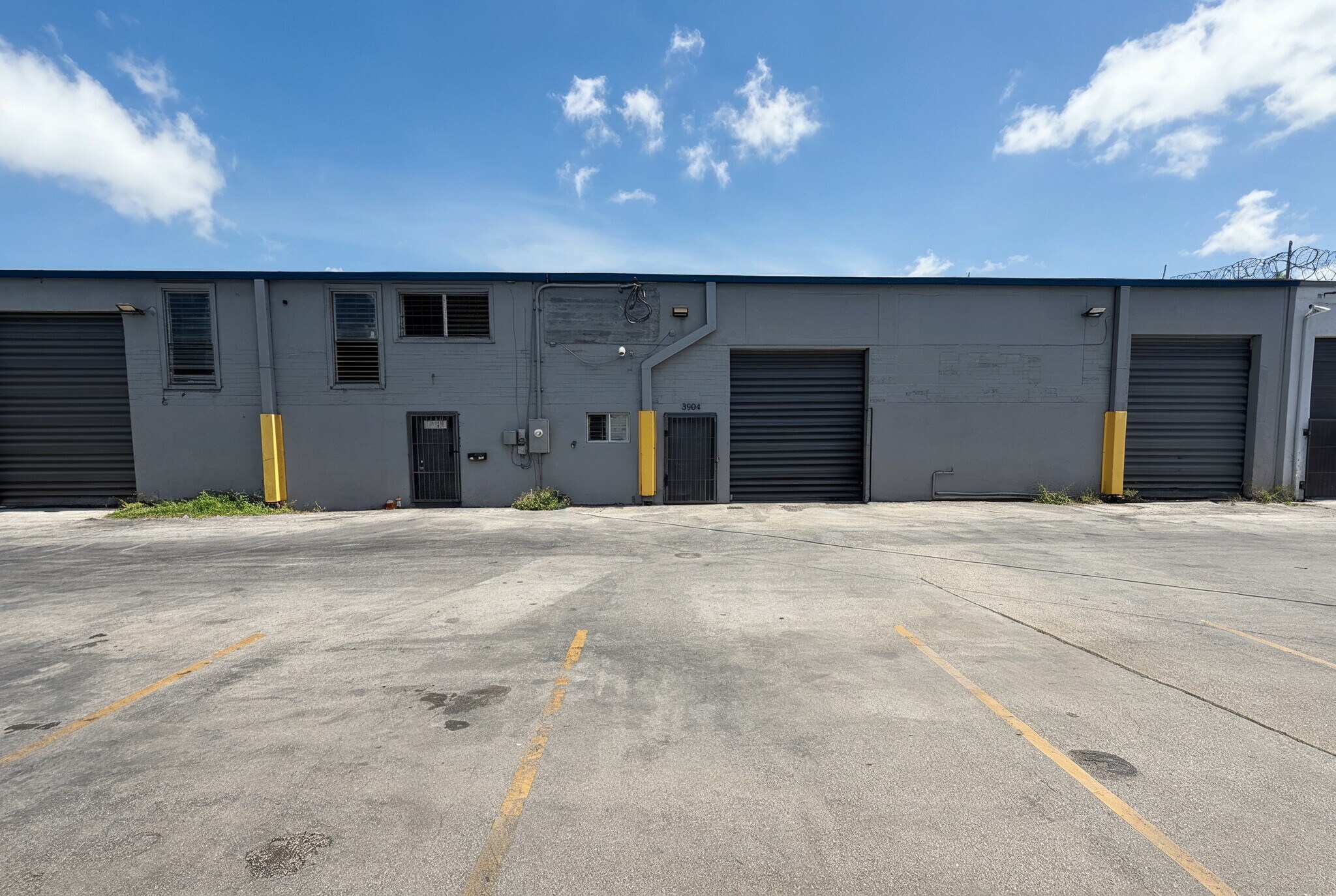 3904 NW 32 Ave, Miami, FL for Sale
