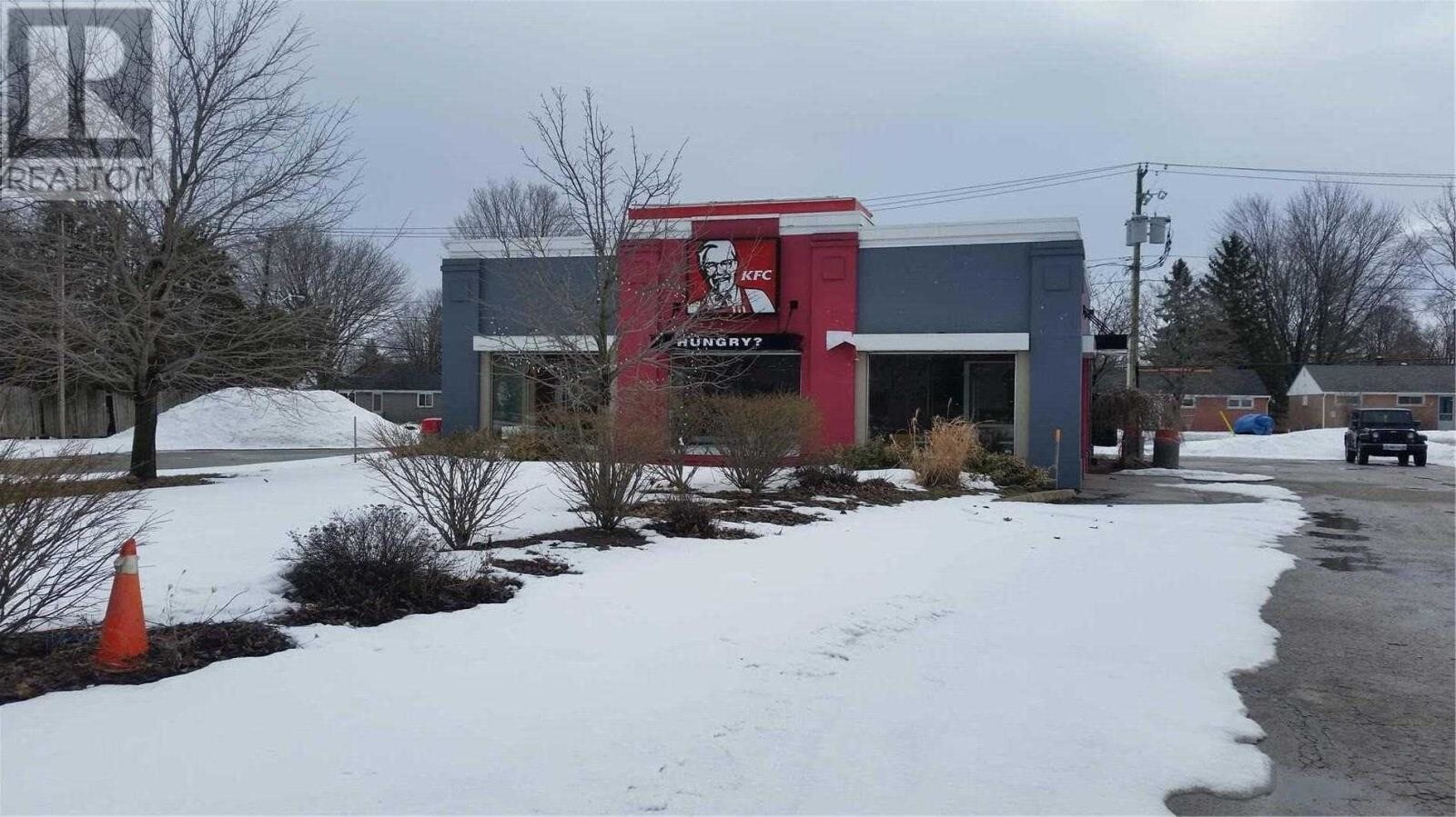 327 Atherley Rd, Orillia, ON for Rent