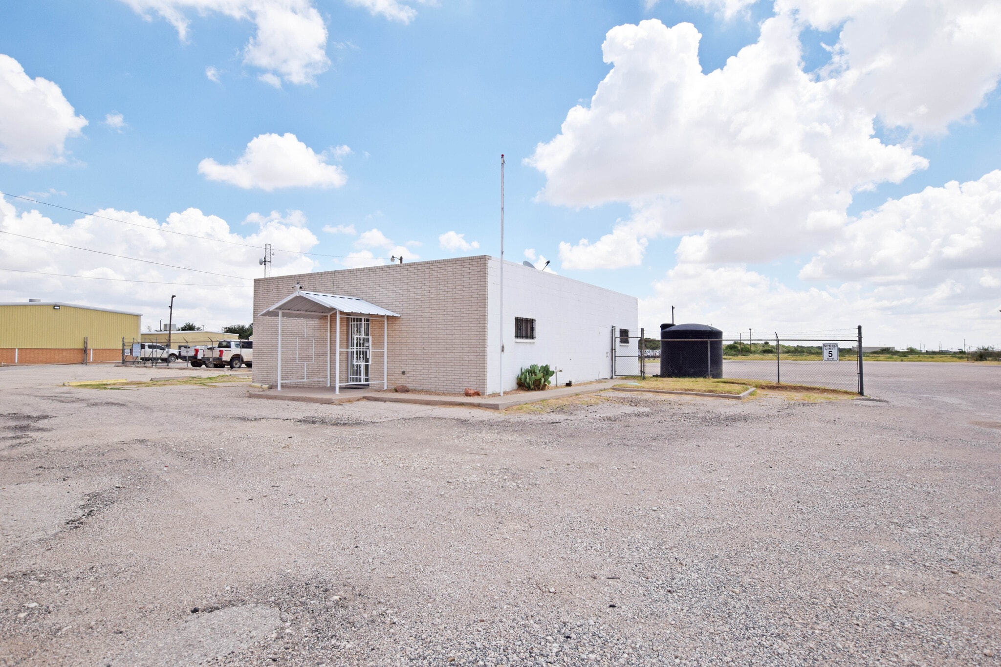 1003 S County Rd W, Odessa, TX for Rent