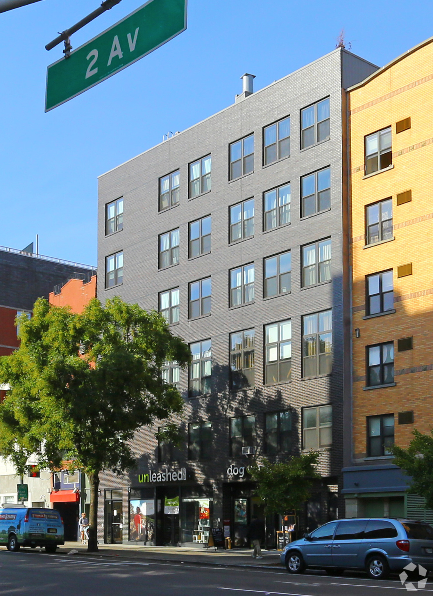31-33 2nd Ave, New York, NY for Rent