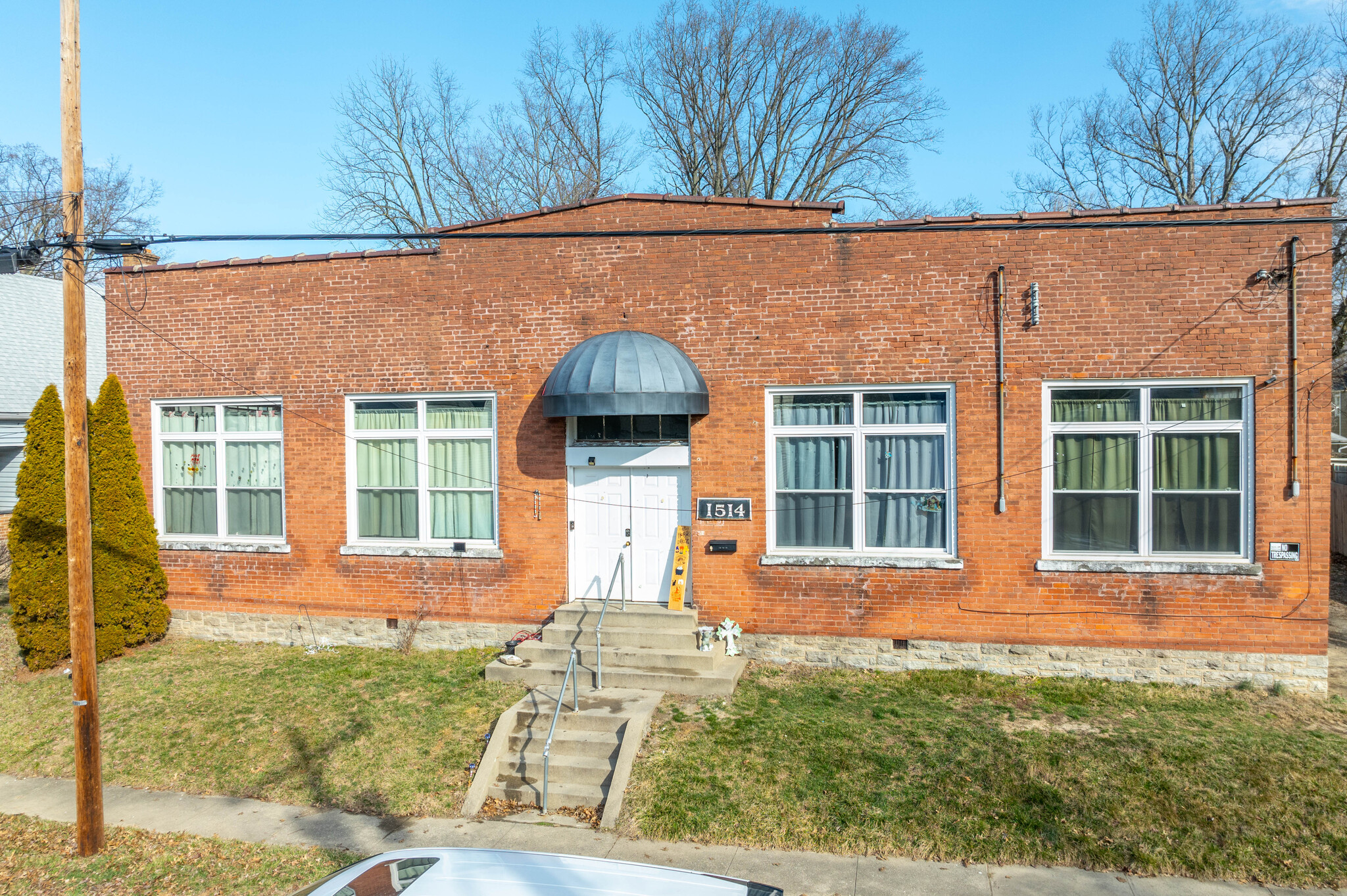 1514 Kinney Ave, Cincinnati, OH for Sale