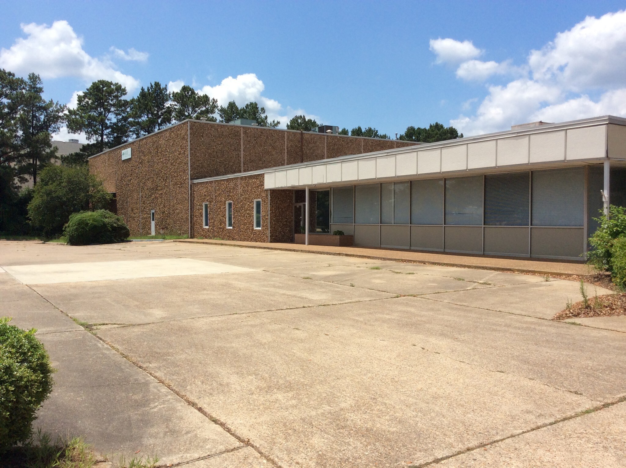 5408 Interstate Dr, Shreveport, LA for Rent
