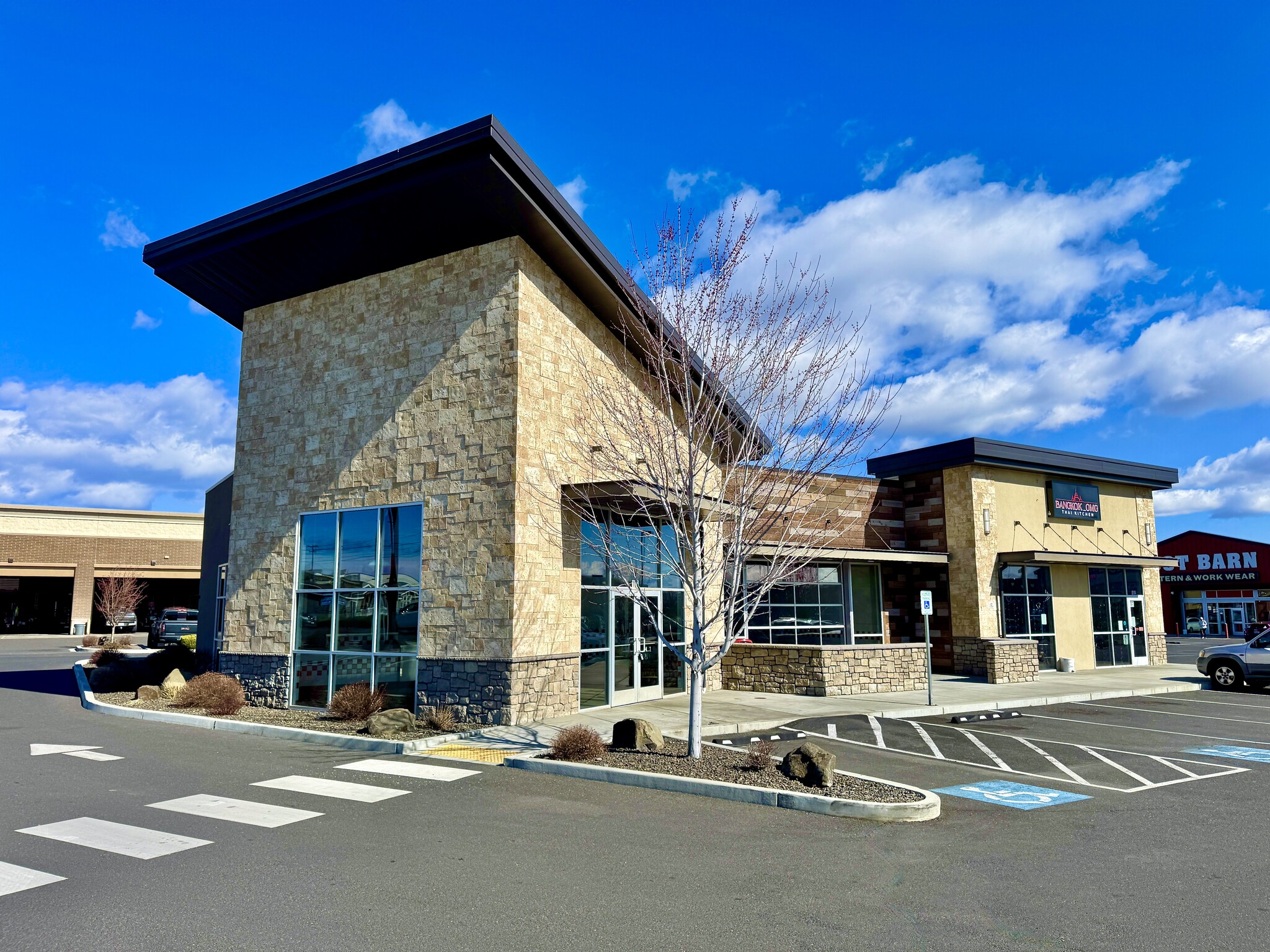 1901 S 1st St, Yakima, WA for Rent