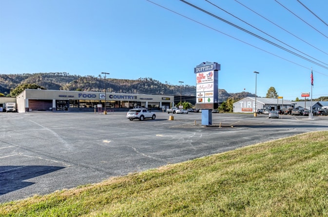 353 Duff Patt hwy, Duffield, VA for Sale