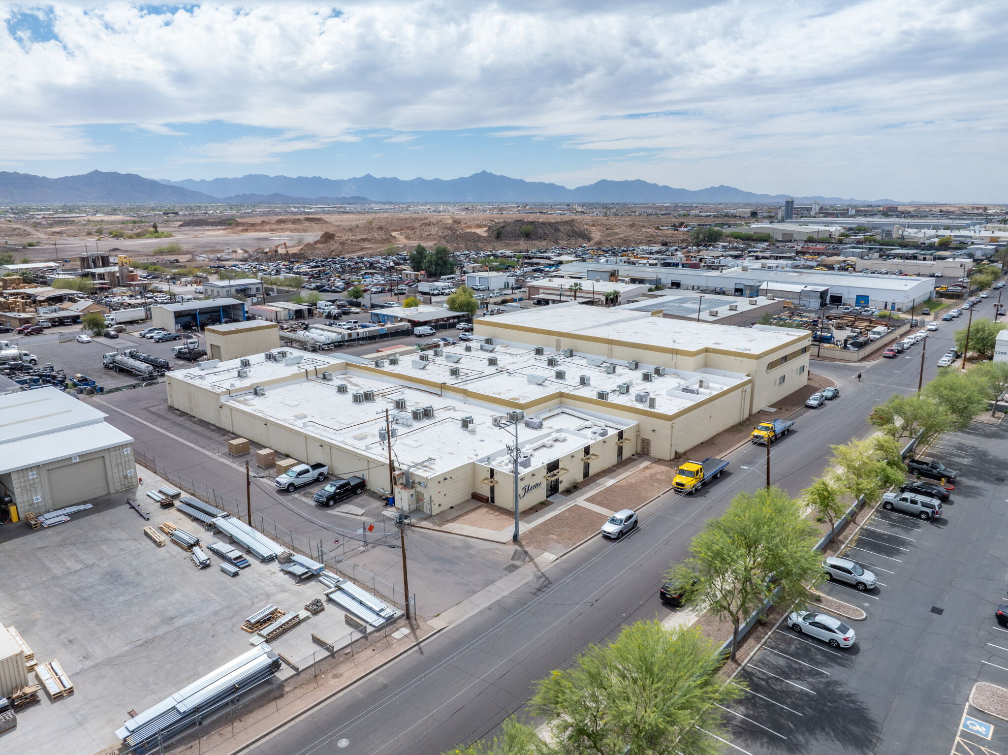 951 W Watkins St, Phoenix, AZ for Sale