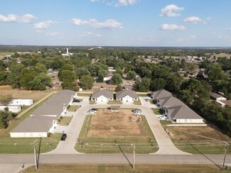 Perkins, OK Apartments - 1010 Lovers Lane ln