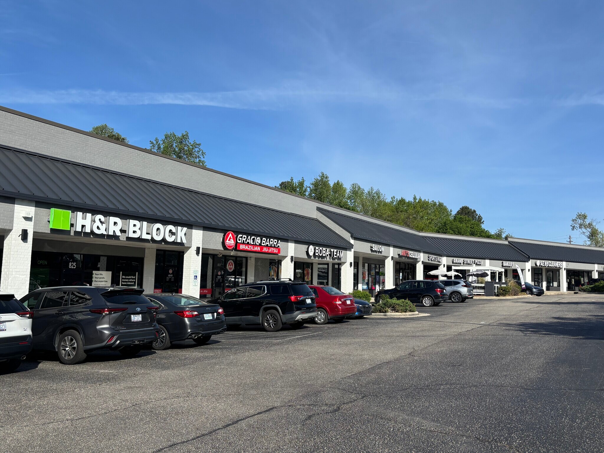817-909 N Smithfield Rd, Knightdale, NC for Rent