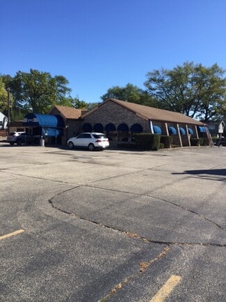 Fox Lake, IL Restaurant - 88 E Grand Ave