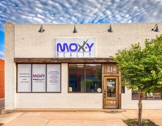 Elk City, OK Storefront Retail/Office - 214 W Broadway Ave Elk City, OK Storefront Retail/Office - 214 W Broadway Ave