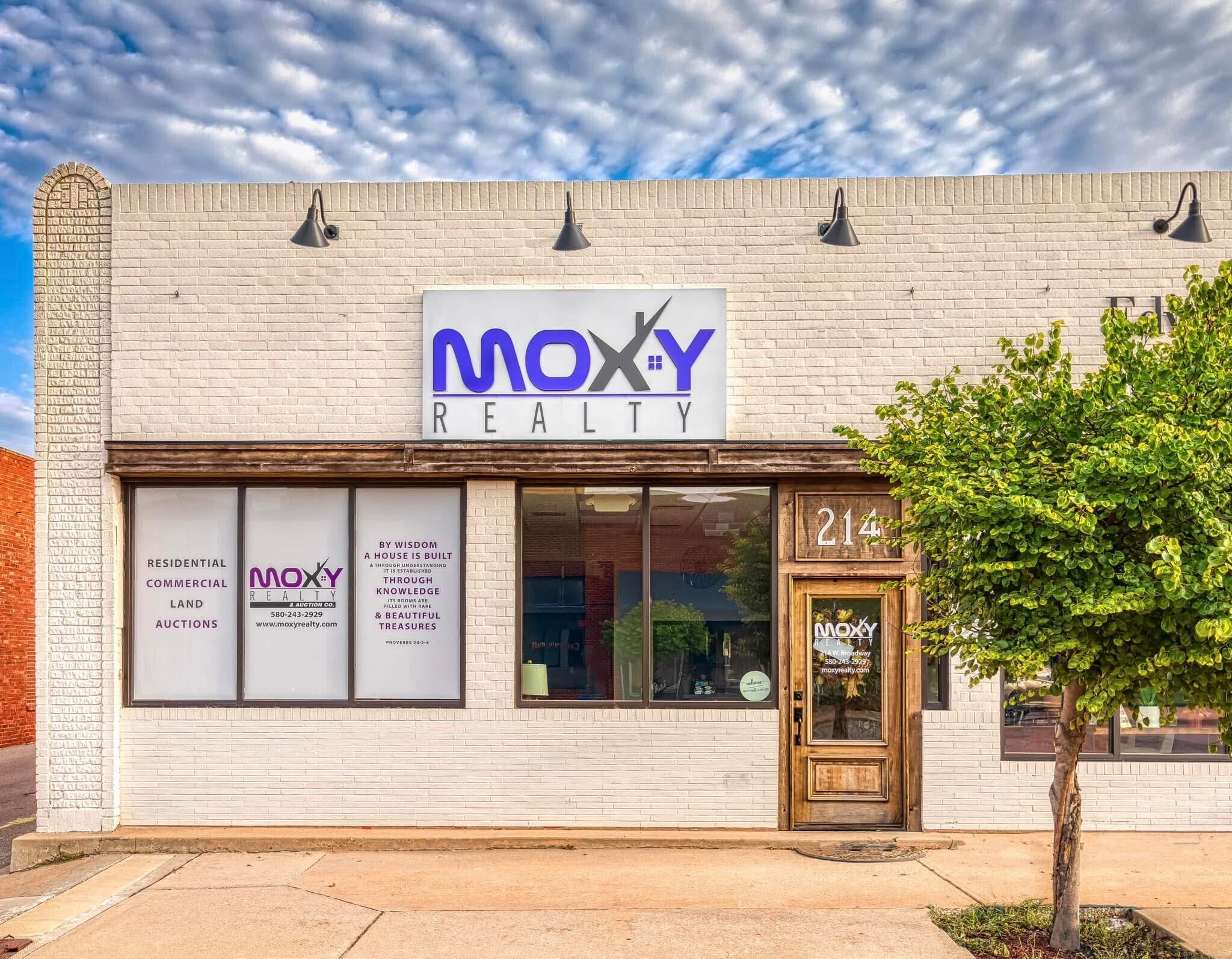 214 W Broadway Ave, Elk City, OK for Sale