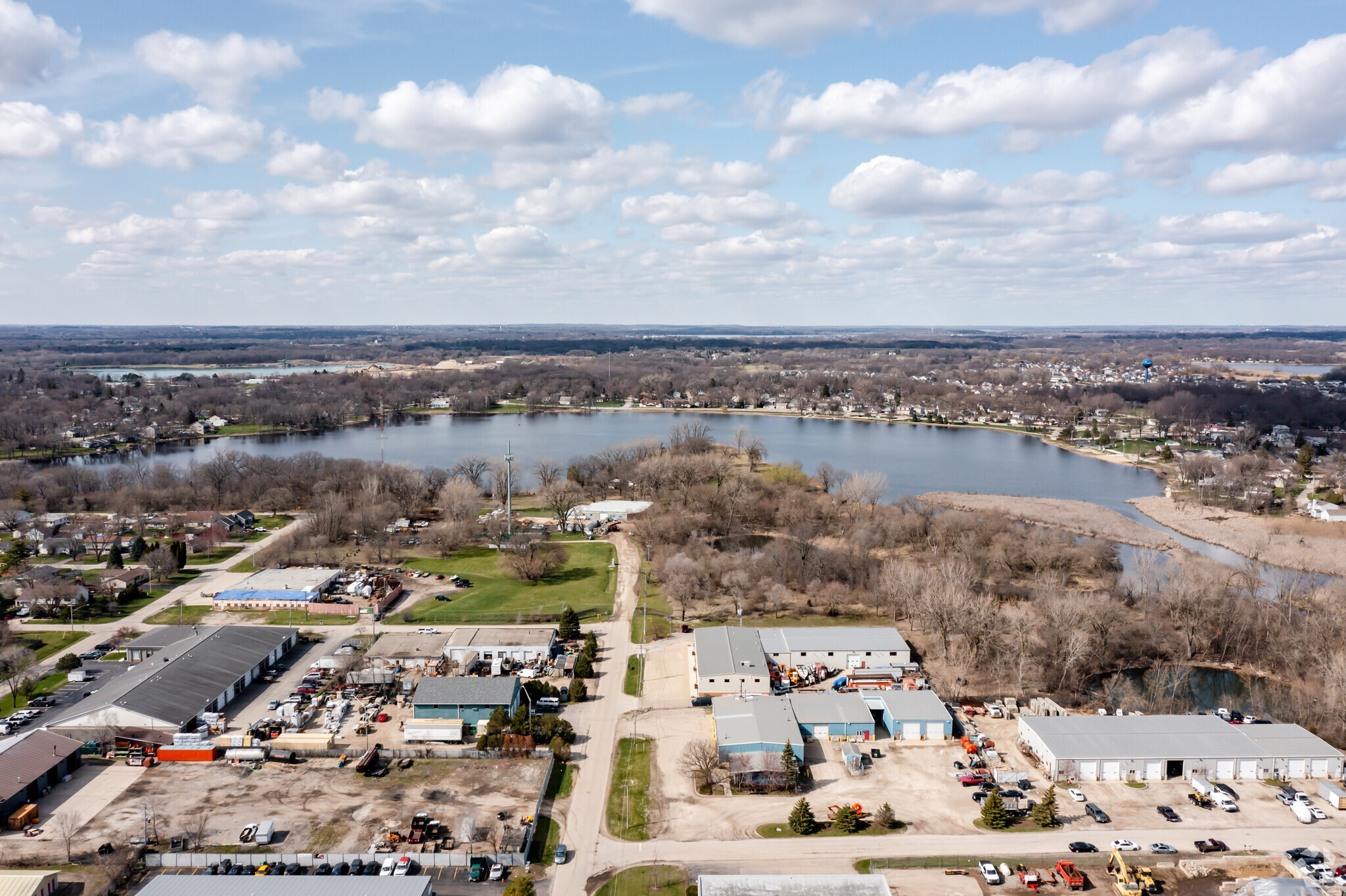 , Lakemoor, IL for Sale