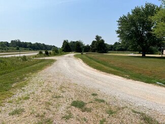 Willard, MO Commercial - 3252-3254 W Cattle Ln Willard, MO Commercial - 3252-3254 W Cattle Ln