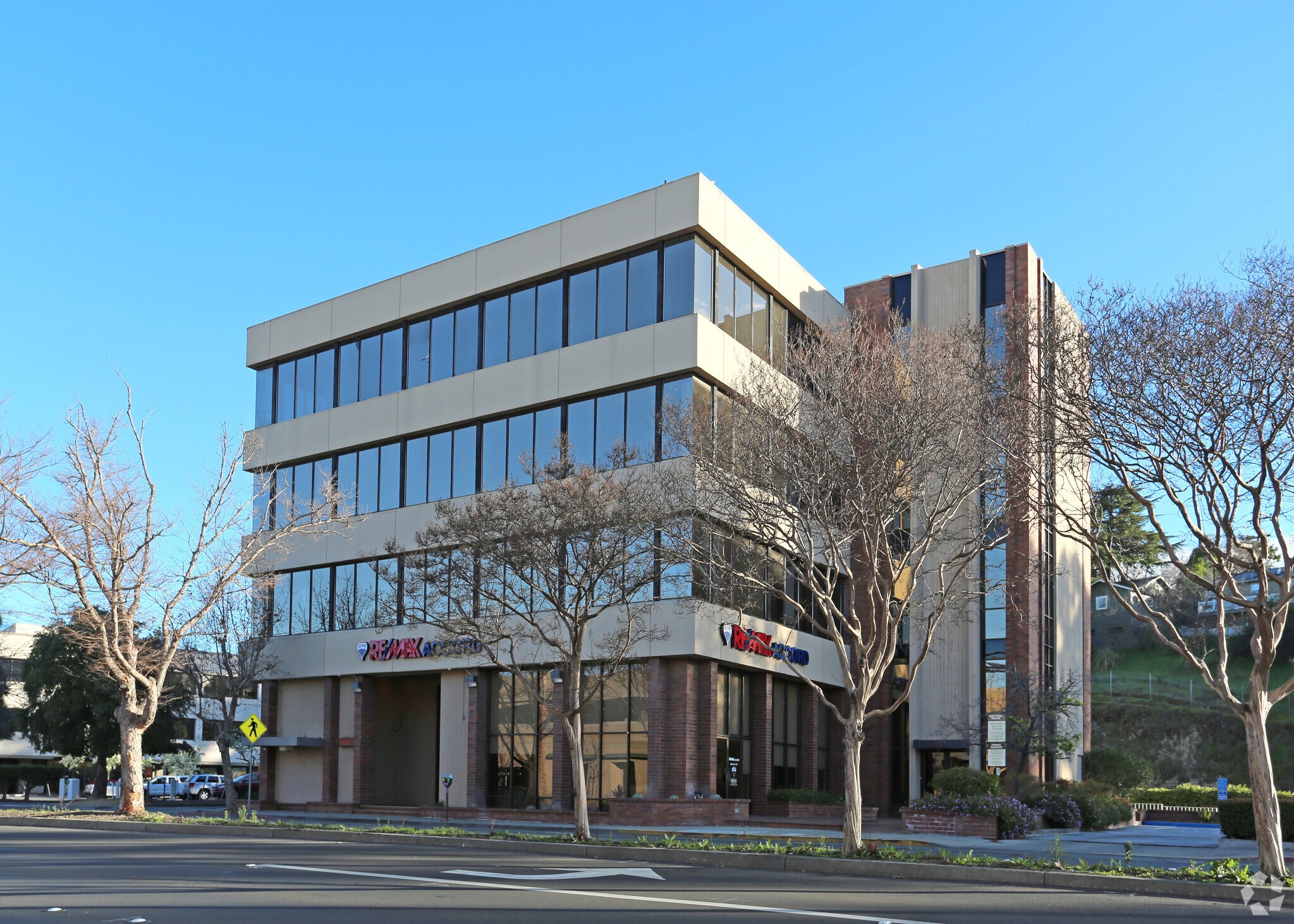 800 S Broadway, Walnut Creek, CA for Rent