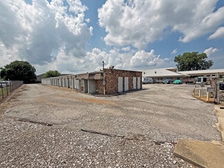 Glen Carbon, IL Self-Storage Facilities - 31 Kettle River Dr