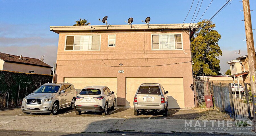 9635 Plymouth St, Oakland, CA for Sale