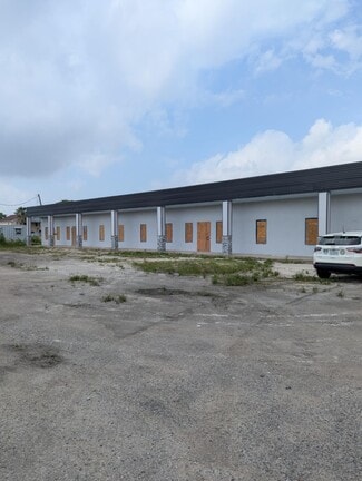 Houston, TX Retail - 13502 Almeda Road