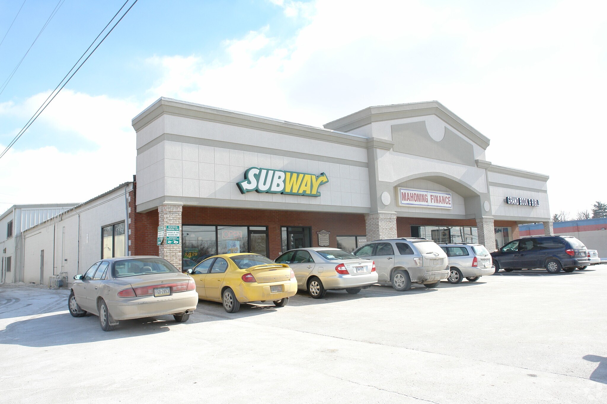 2416 Wilmington Rd, New Castle, PA for Rent