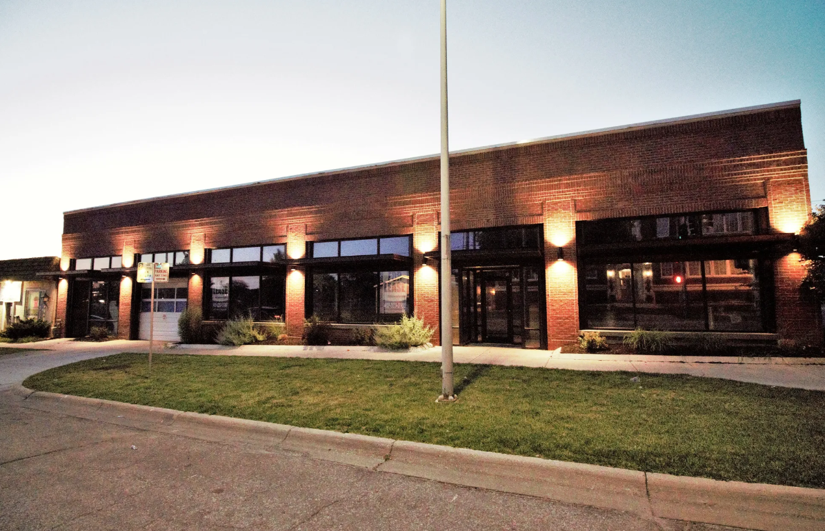 2414 N St, Lincoln, NE for Rent