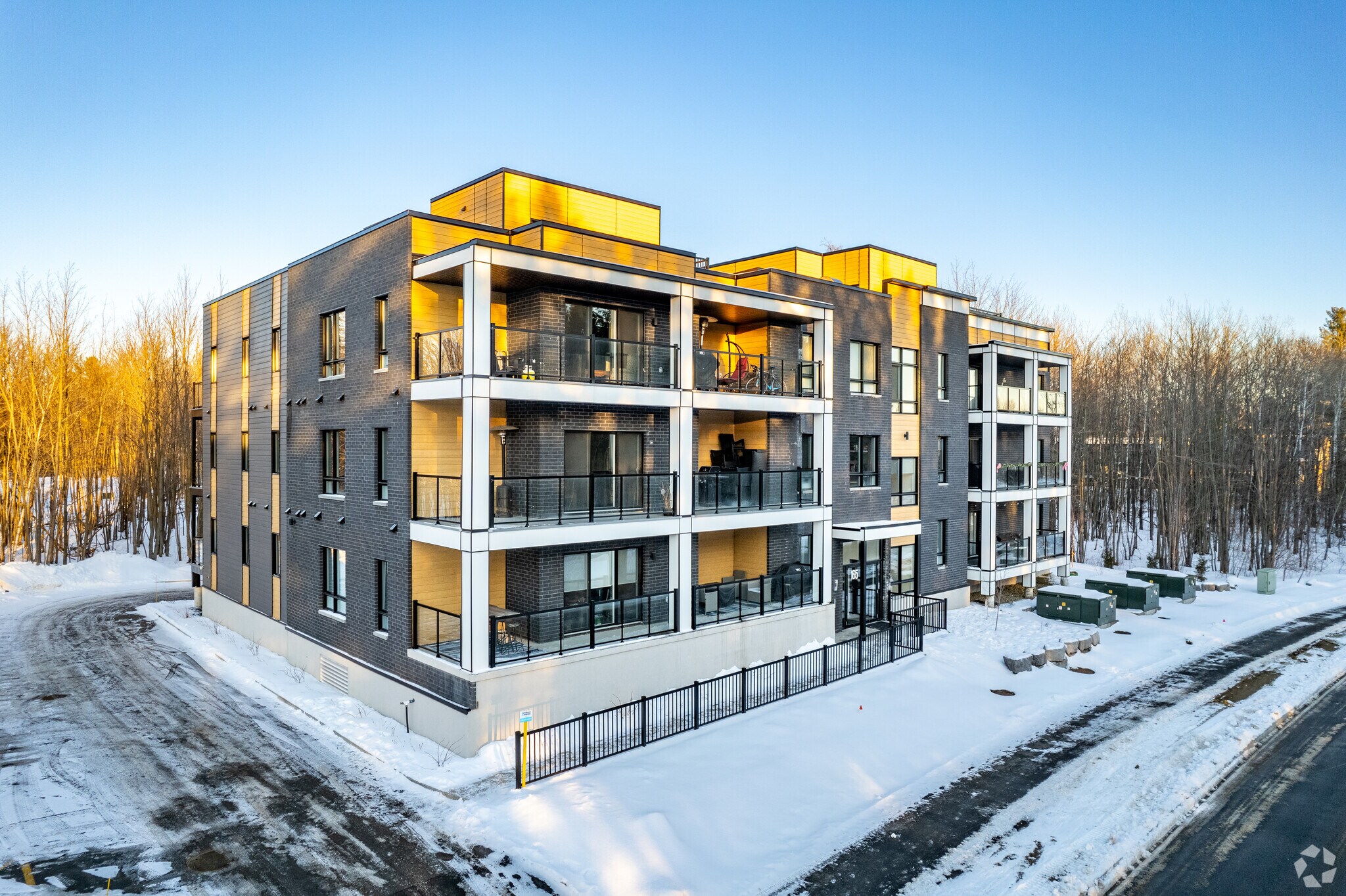 165 Boul De Chambéry, Blainville, QC for Sale