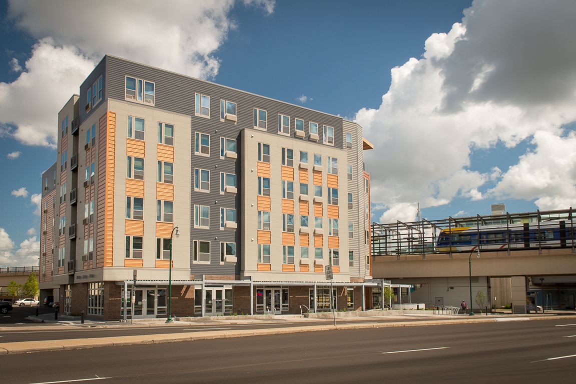 2220 E Lake St, Minneapolis, MN for Rent